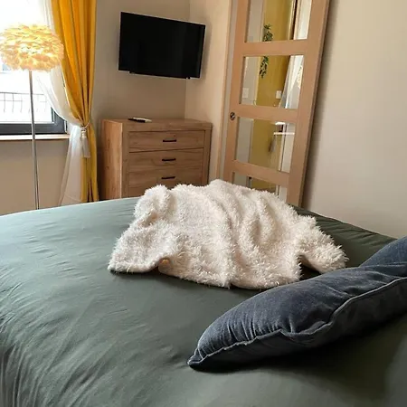 D'une Chambre Avec Wifi A Amand Les Eaux *